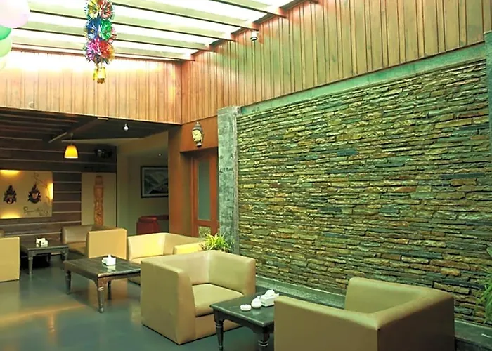 Hotel Northfield 3*